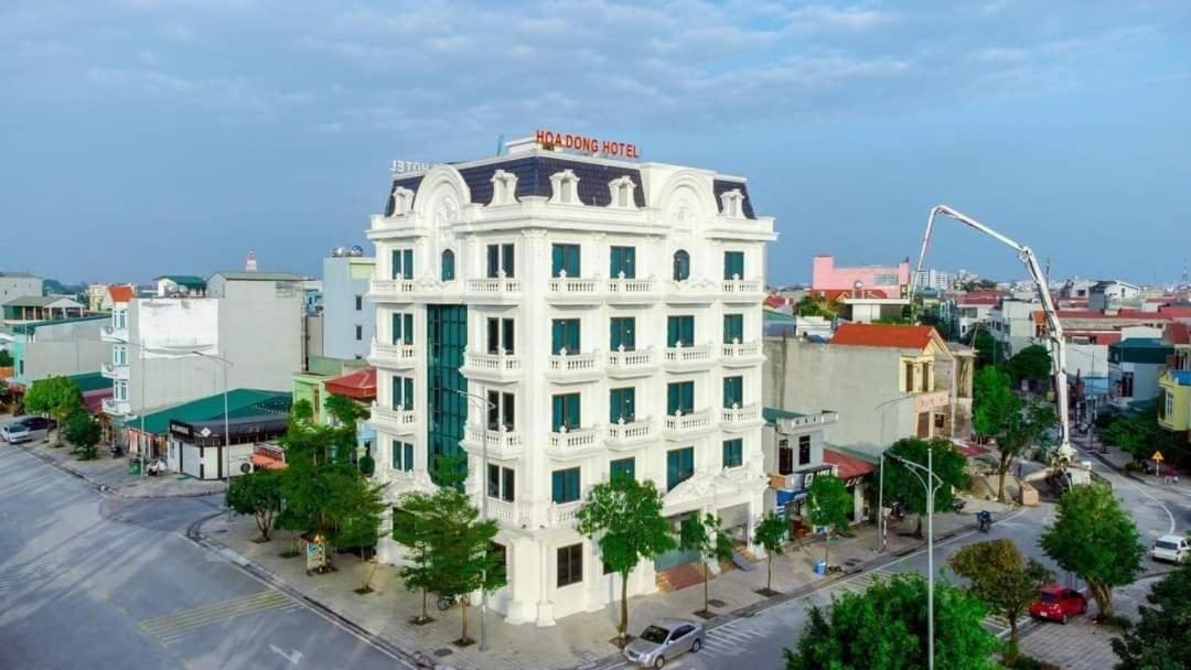 Khach San Hoa Dong Hotel Phu Ly Exterior foto